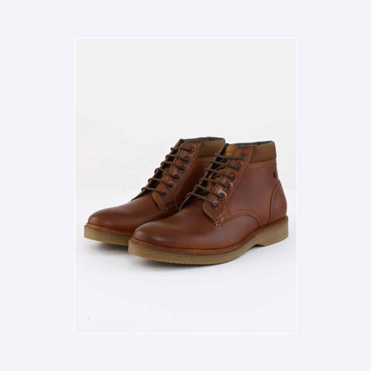 Base London Waxy Dugan Boot in Brown