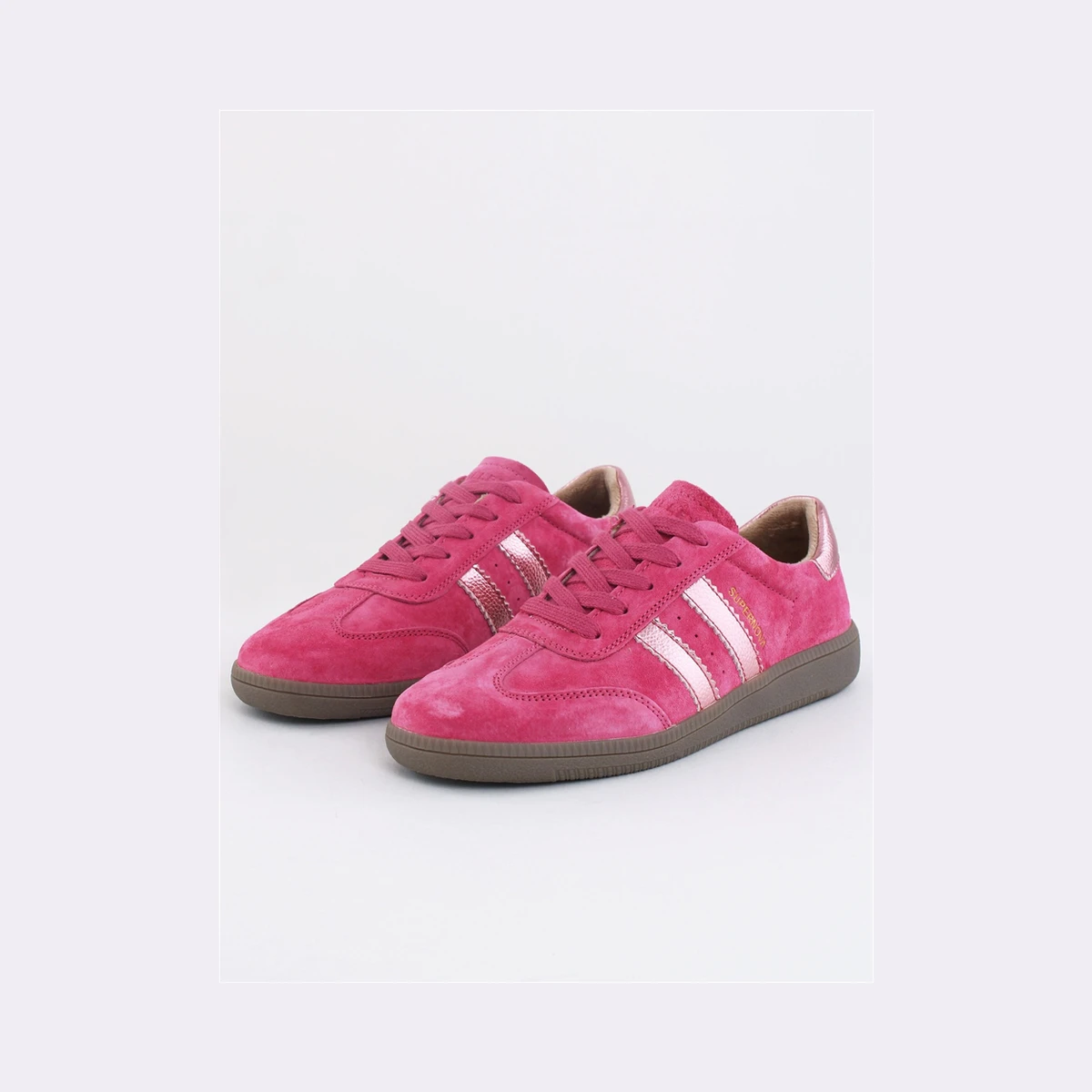 Drilleys Sixty Four Trainers in Pink