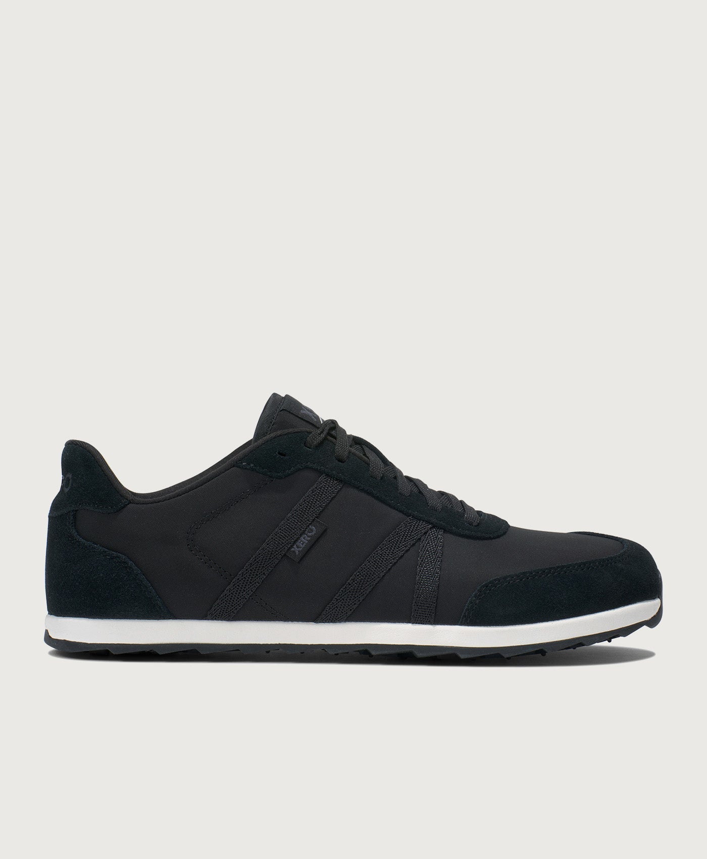 Xero Shoes Wynn in Black / White