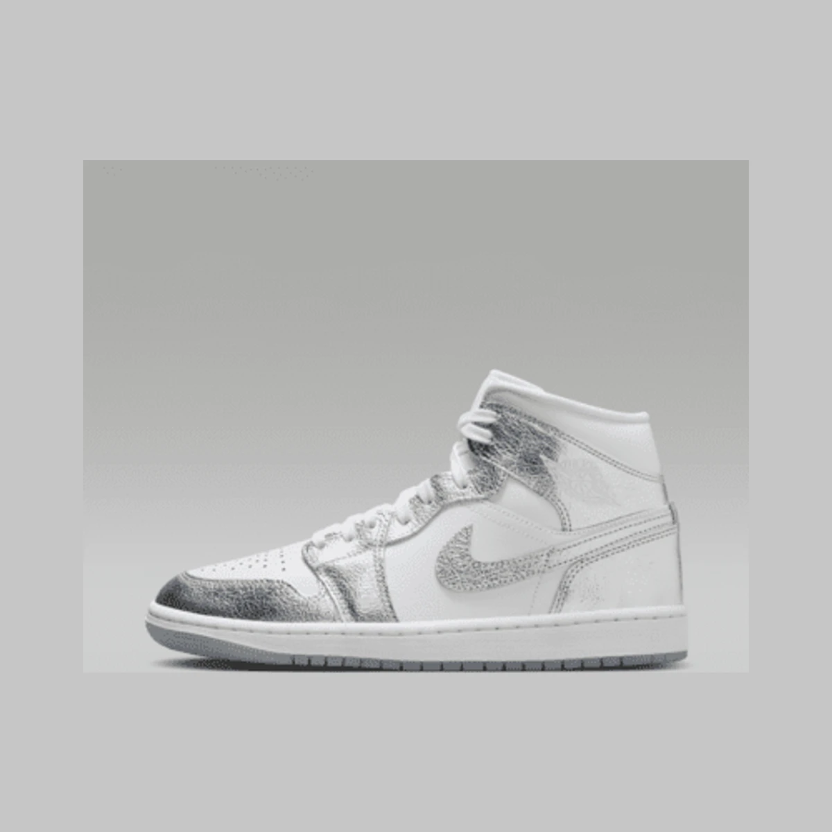 Jordan Air Jordan 1 Mid SE Women's Shoes in Grey / Metallic / Silver / White
