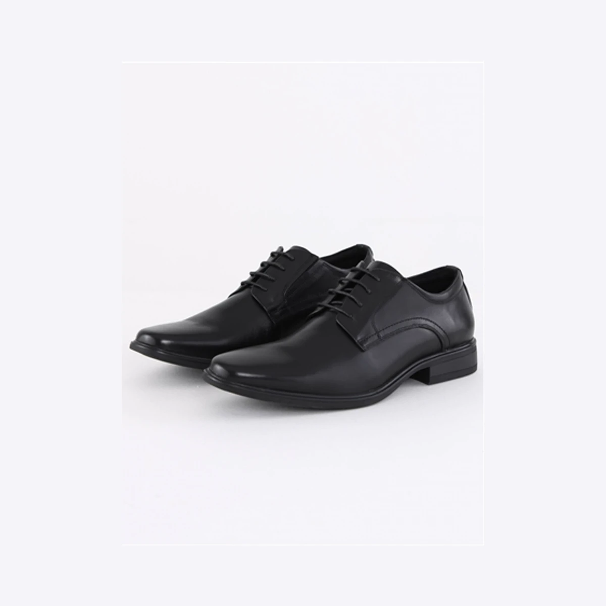 Teds Swansea Leather Lace Shoe in Black