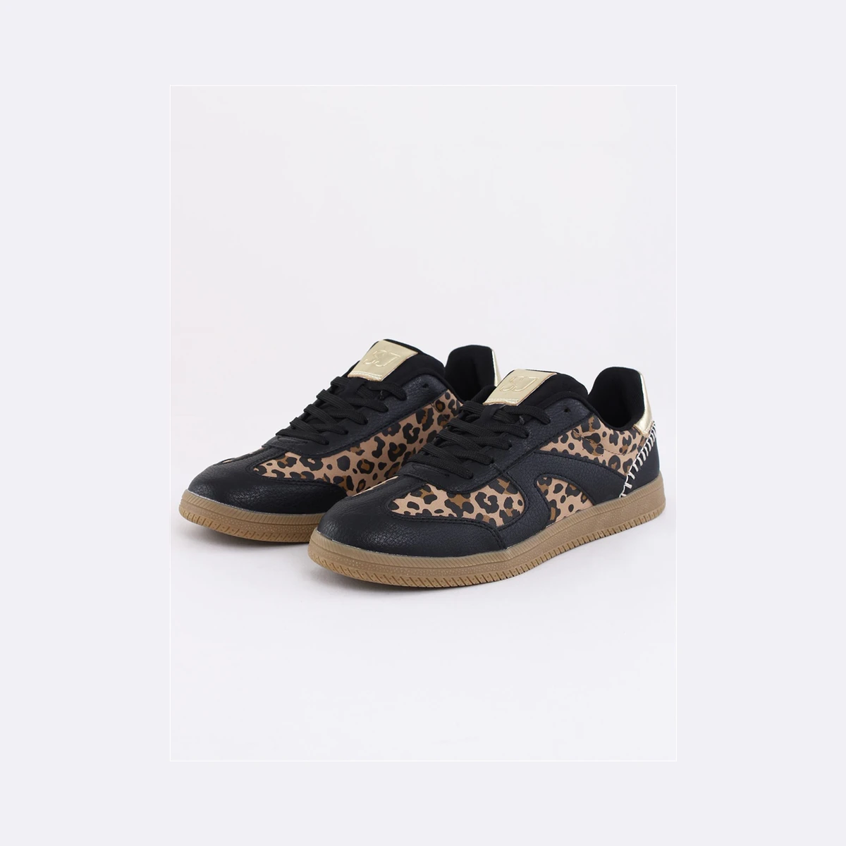 Redz Leopard Print Trainers in Black