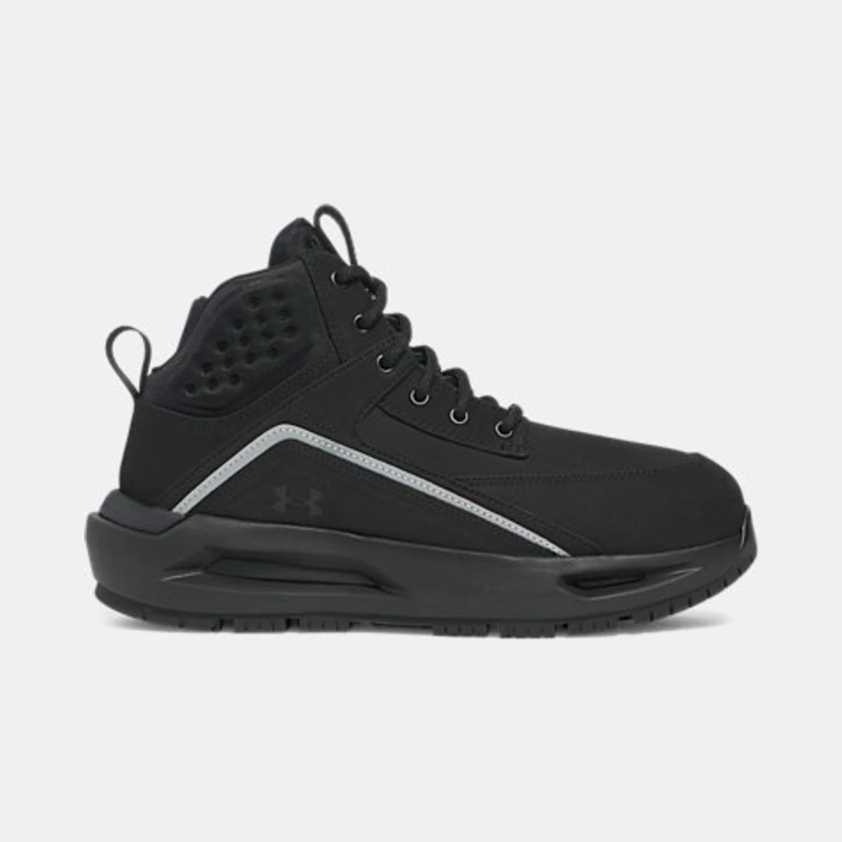 Under Armour UA 695 Unisex Boots in Black