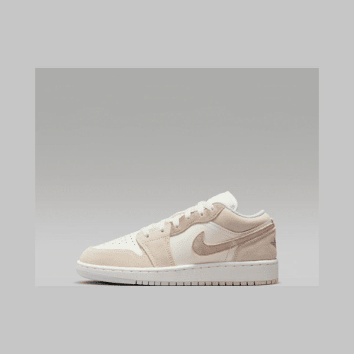 Jordan Air Jordan 1 Low SE Older Kids' Shoes in Brown / Grey / Off White