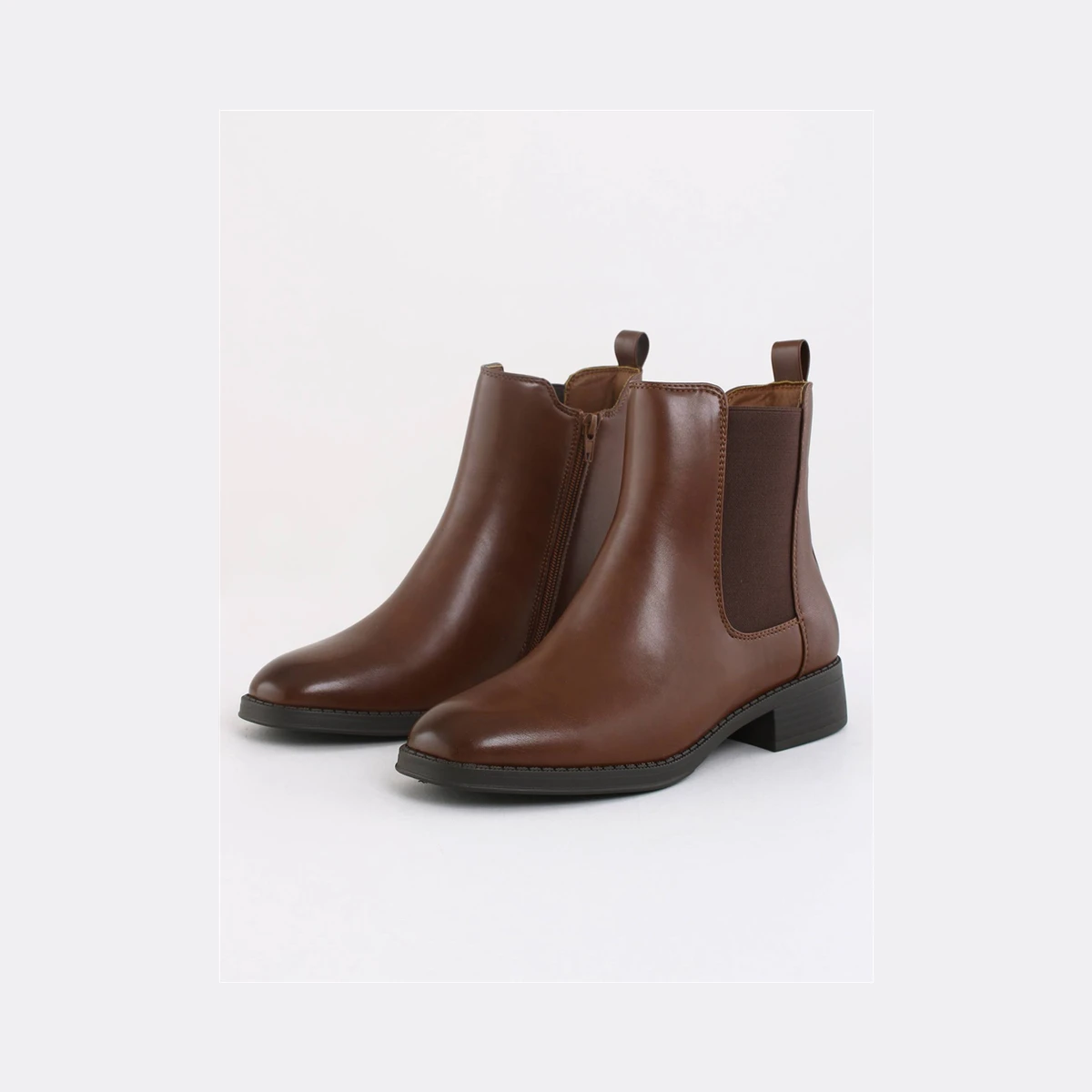 Street Style Ankle Chelsea Boot in Brown