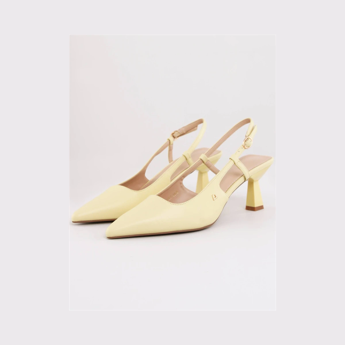 Una Healy Its Funky Pointed Toe Heel in Yellow