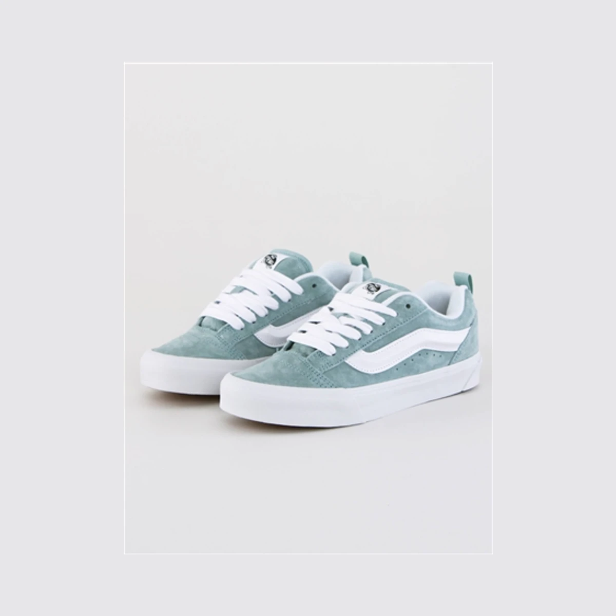 Vans Knu Skool Shoes in Blue