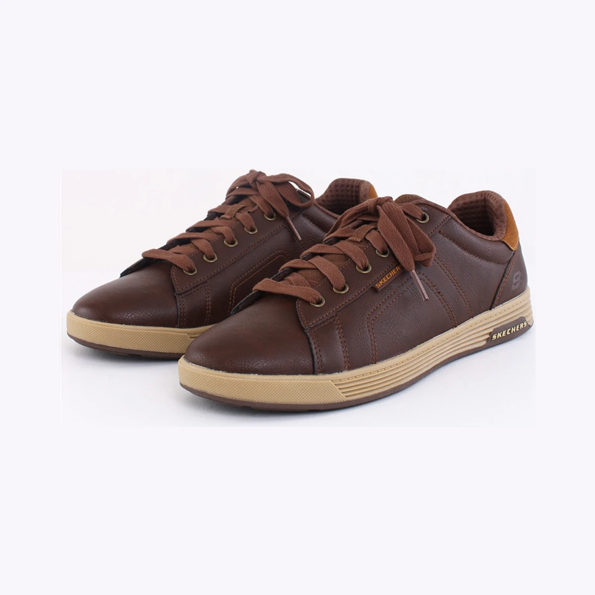 Skechers Cavell Hensley Trainers in Brown