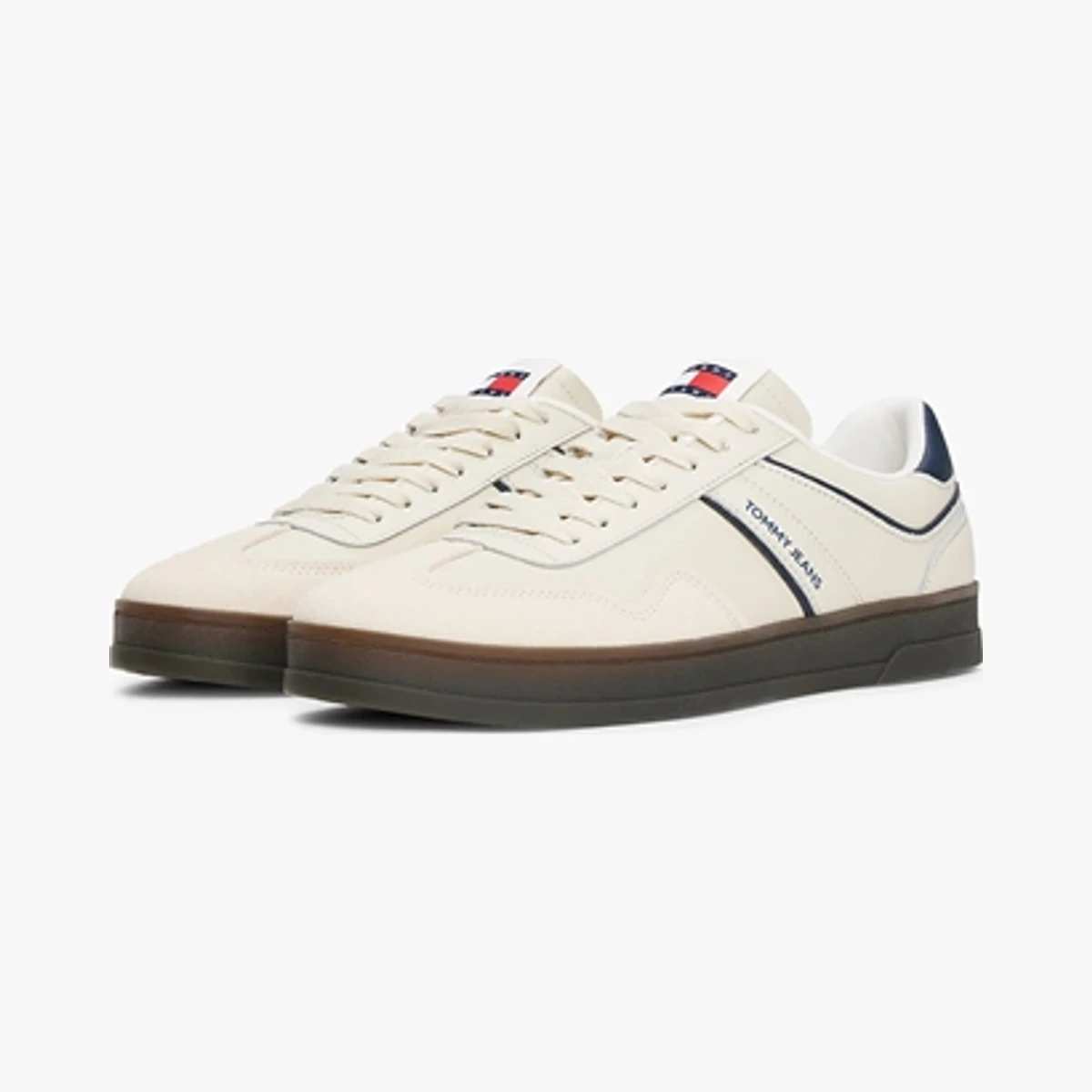 Tommy Jeans The Greenwich Suede Detail Trainers in Beige