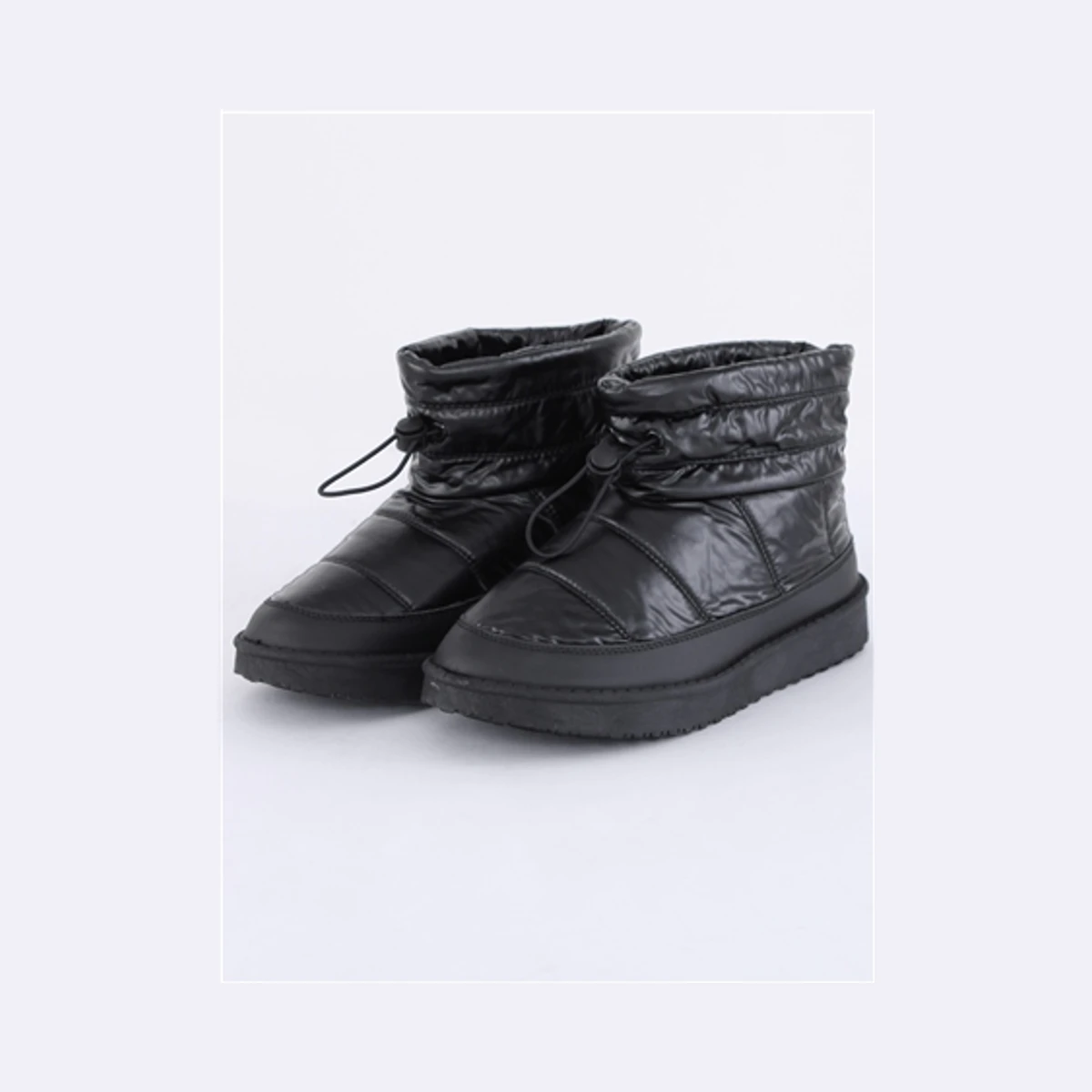 Krush Padded Moon Boot in Black