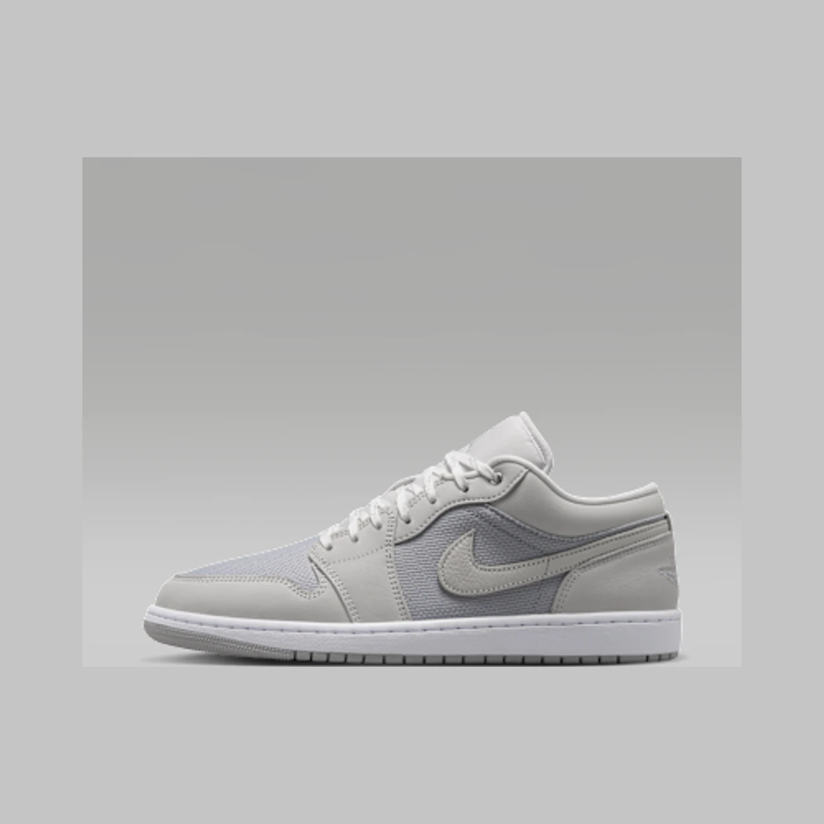 Jordan Air Jordan 1 Low SE Men's Shoes in Grey / Off White / White