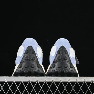 New Balance 230