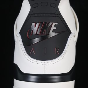 Nike Jordan 4