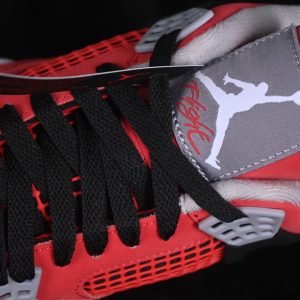 Nike Jordan 4