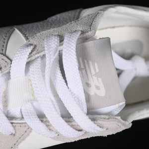 New Balance 230