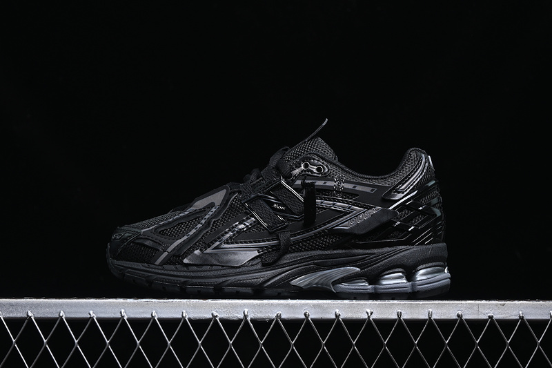 New Balance 1906
