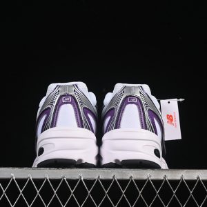 New Balance 740