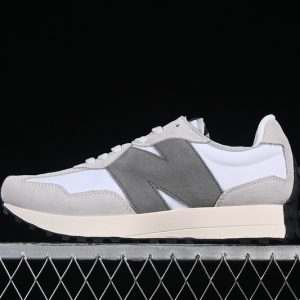 New Balance 230