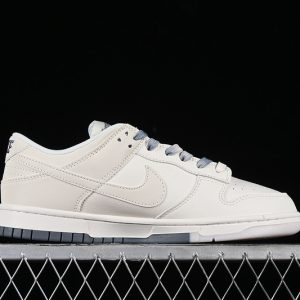 Nike SB Dunk Low Supreme