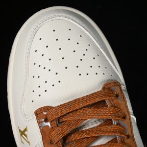 Nike SB Dunk Low Lv
