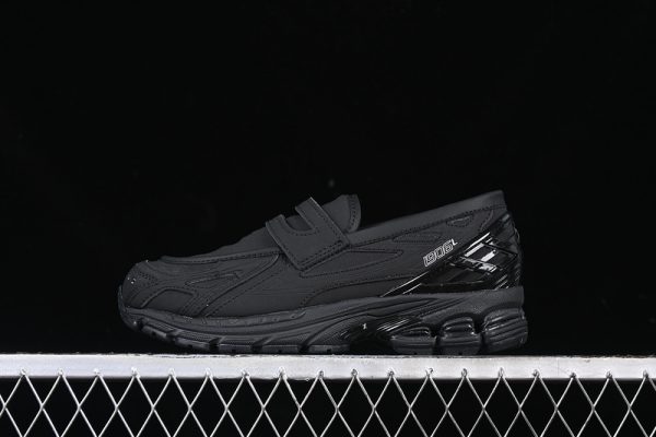New Balance 1906