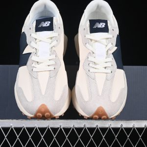 New Balance 230