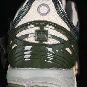 New Balance 1906