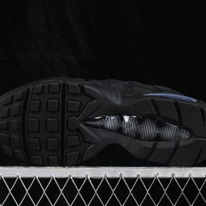 Nike Air Max 95 Air Cushioned Running Shoes