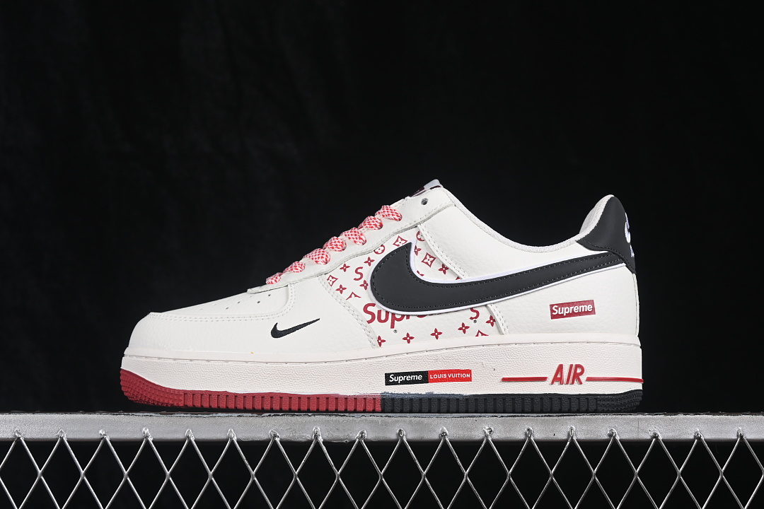 Nike Air Force 1 Low Casual Sneakers