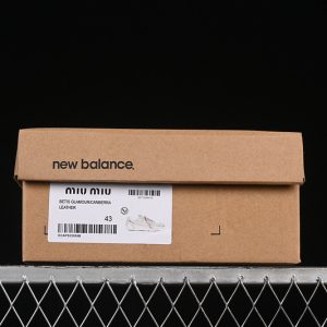 New Balance 530
