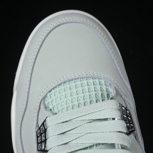 Nike Jordan 4