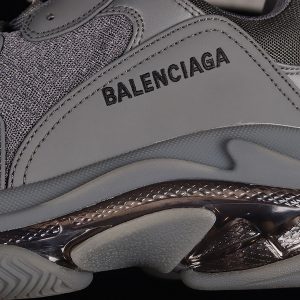Balenciaga Vg Balenciaga Triple S 3.0 Sneakers