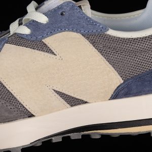 New Balance 230