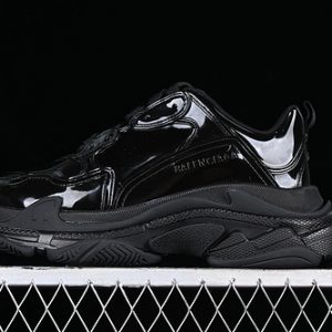 Balenciaga Triple S