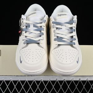 Nike SB Dunk Low Supreme