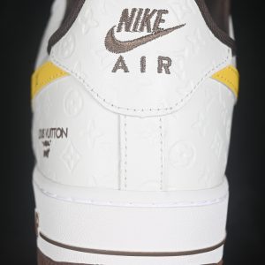Nike Air Force 1 Low Casual Sneakers