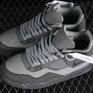 Nike Jordan 4