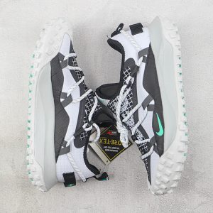 Nike ACG
