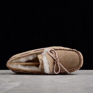 Ugg Dakota Slip-on Light