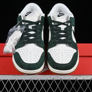 Nike Dunk Low SB Green Snake Pro