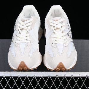 New Balance 230
