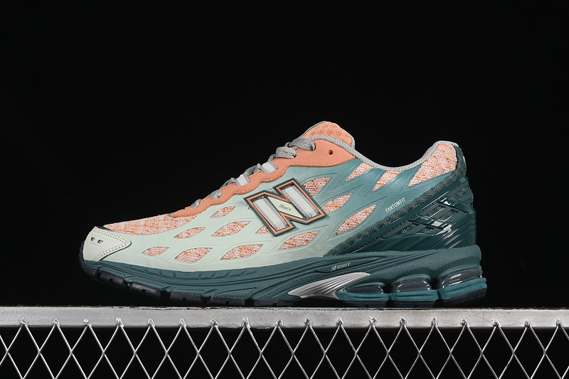 New Balance 1906
