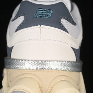 New Balance 9060 New Spruce
