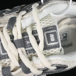 New Balance 1906