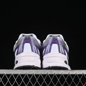 New Balance 740