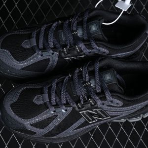 New Balance 1906