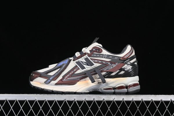 New Balance 1906