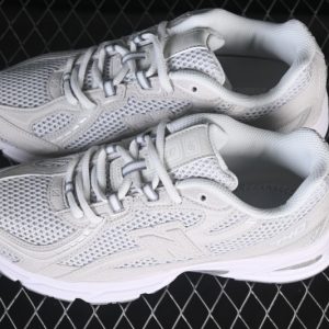 New Balance 740