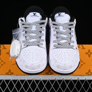 Nike SB Dunk Low