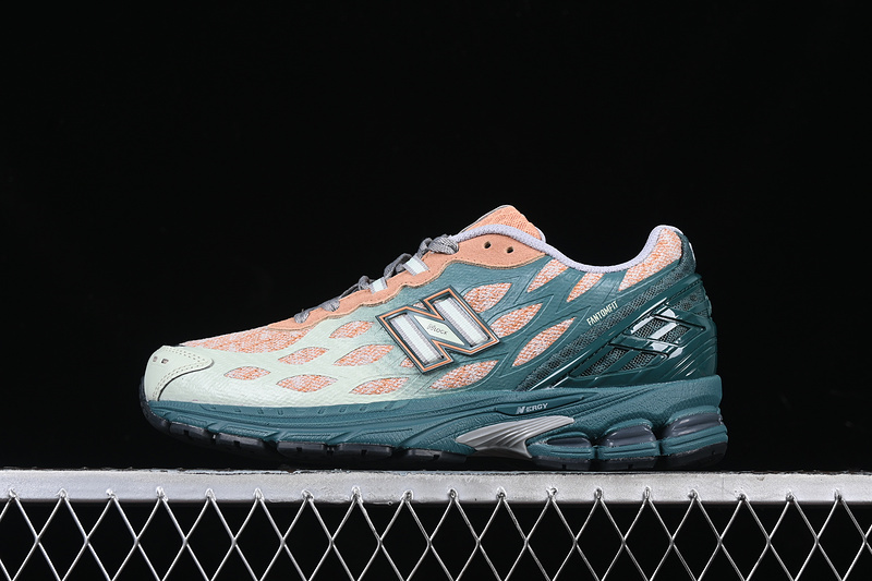New Balance 1906